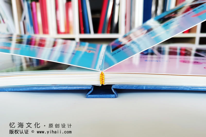 昆明市第一中學(xué)附屬小學(xué)六年級(jí)(3)班畢業(yè)紀(jì)念相冊(cè)設(shè)計(jì)制作定制