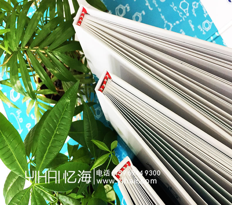 憶海文化【青春方程式】海南大學(xué)畢業(yè)紀(jì)念冊(cè)設(shè)計(jì)制作