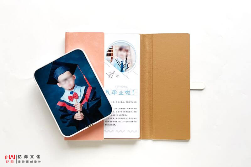 個(gè)性化畢業(yè)紀(jì)念冊(cè)設(shè)計(jì)-打造專(zhuān)屬于你的獨(dú)特回憶
