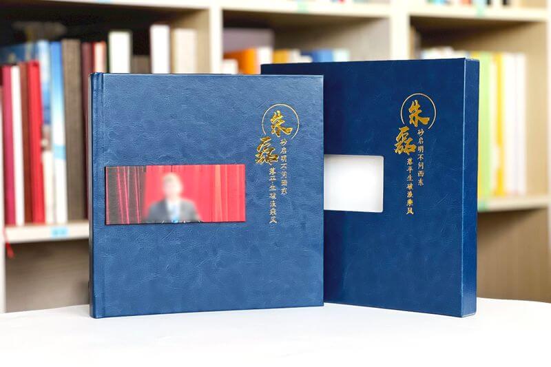 領(lǐng)導工作掠影相冊定制-用影像記錄卓越領(lǐng)導風采