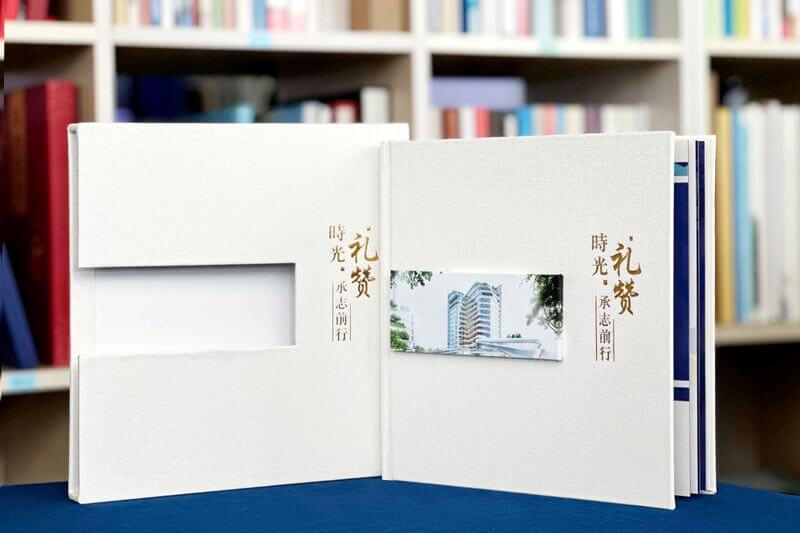 領(lǐng)導(dǎo)工作記錄相冊(cè)制作-銘刻奮斗歷程，珍藏輝煌時(shí)光