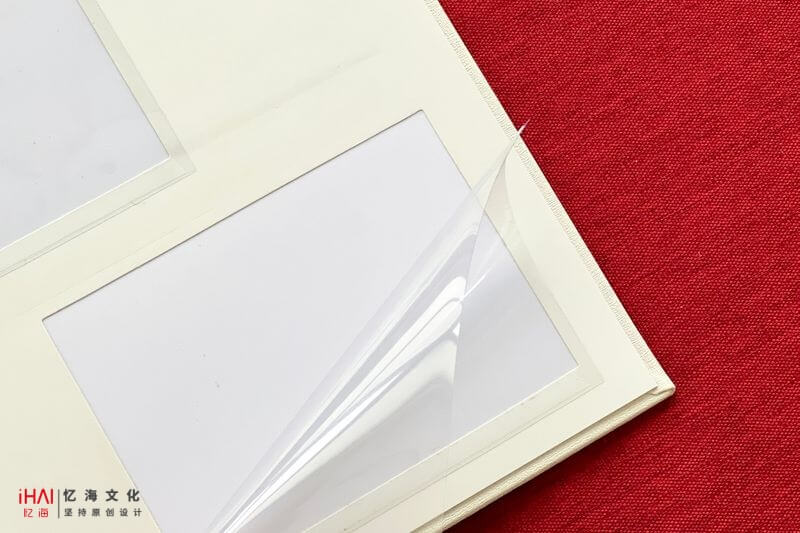 設(shè)計制作一本活動紀(jì)念相冊