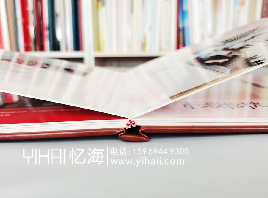 昆明憶海文化-昆明企業(yè)紀(jì)念冊定制-制作設(shè)計(jì)企業(yè)相冊塑造企業(yè)文化內(nèi)涵