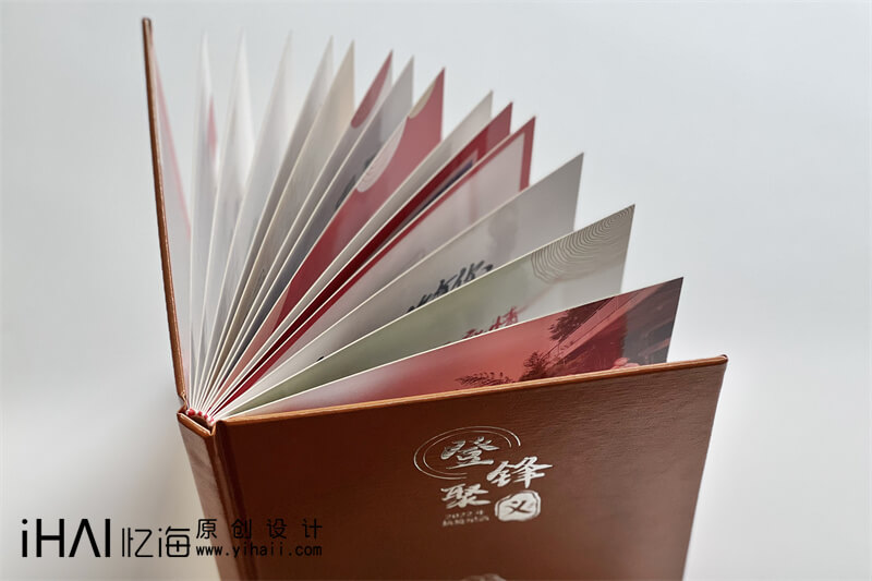 抗擊疫情紀(jì)念冊(cè)制作