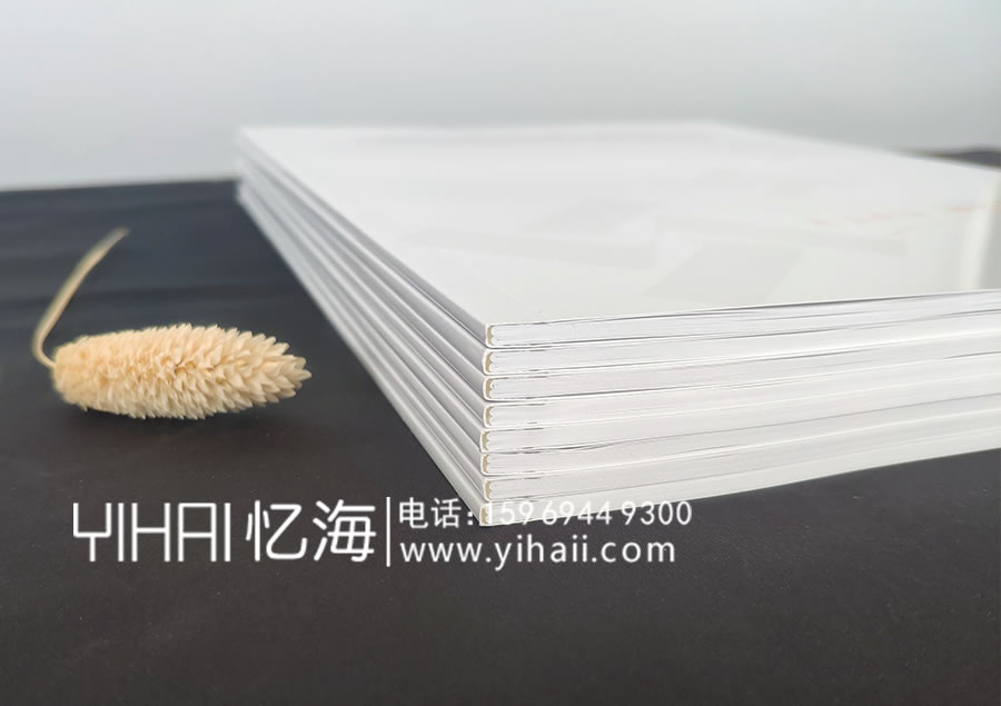 云南西鐵科技設(shè)備工程有限公司—宣傳冊設(shè)計制作（2019）